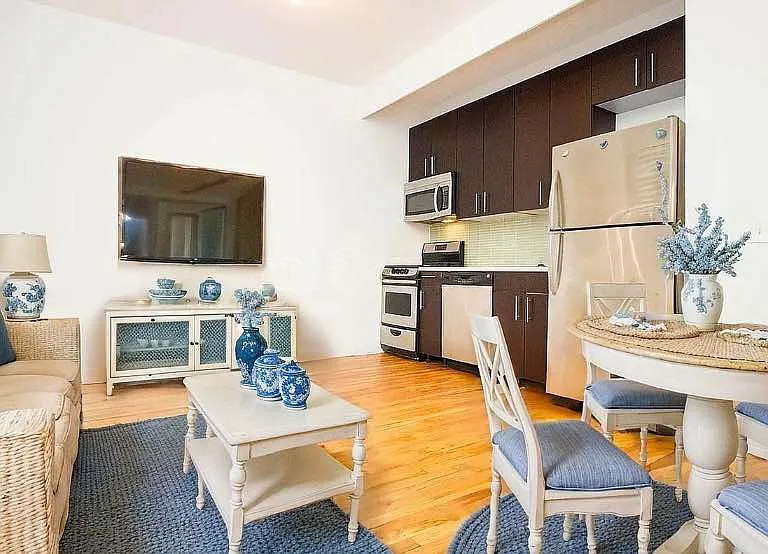 184 Noll St #3C — Photo 1