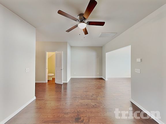 2nd image of 508 Hickory Leaf Ct
