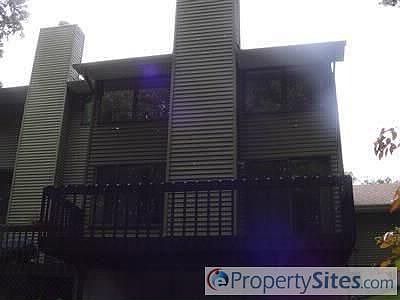 4th image of 734 Charlemagne Blvd