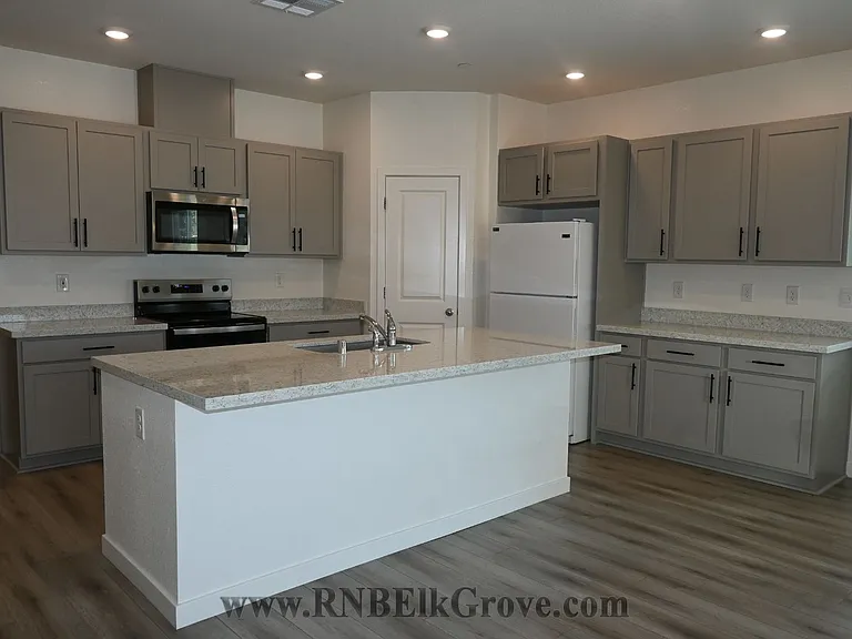 8855 Sebago Way — Photo 6