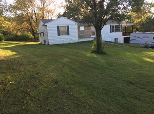 907 W Main St, Park Hills, MO 63601