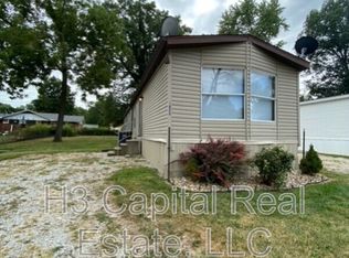 1924 Page Ave, Belleville, IL 62221