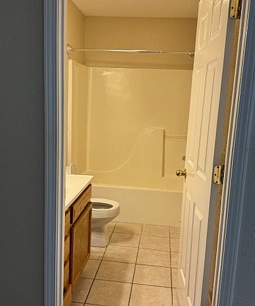 4th image of 1723 & 1725 Brooklyn Dr #A