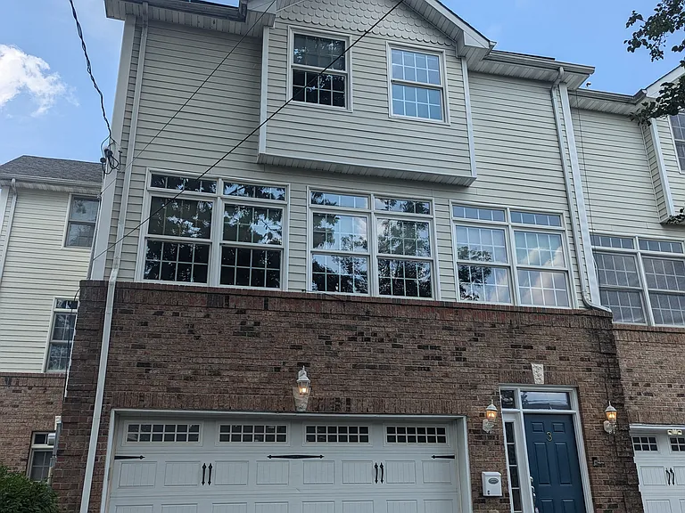 200 Burnett Ave #3 — Photo 23