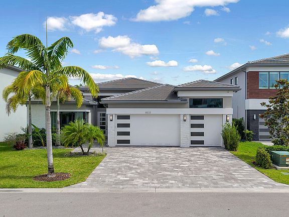 3rd image of 8533 Ganton Drive