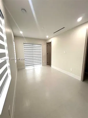 7850 SW 67th Ave — Photo 29