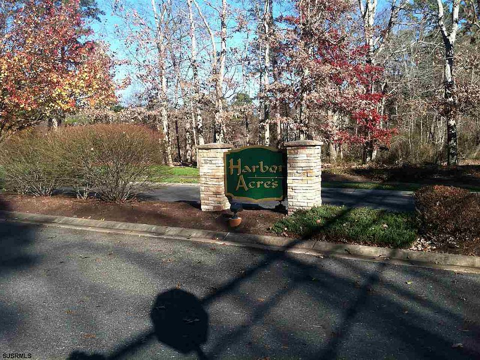 2nd image of 222 Mystic Dr