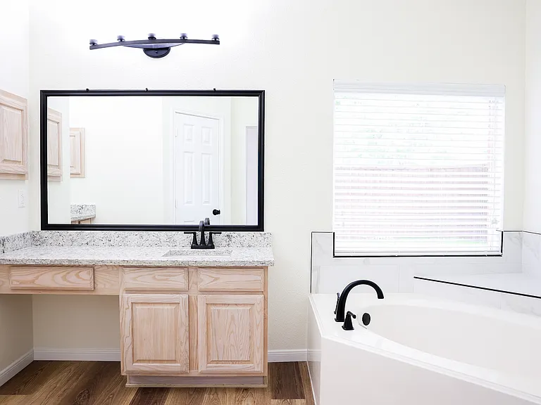 8509 Chalton Dr — Photo 40