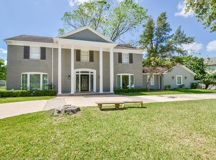 3210 S Macgregor Way, Houston, TX 77021