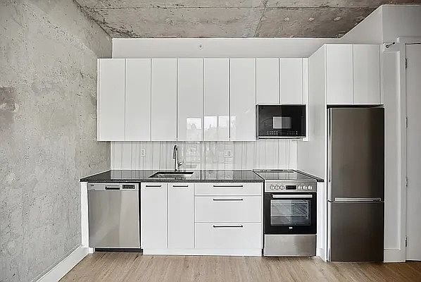 1st image of 815 Flatbush Ave #718
