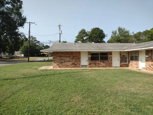 2000 Allen St APT D, North Little Rock, AR 72114