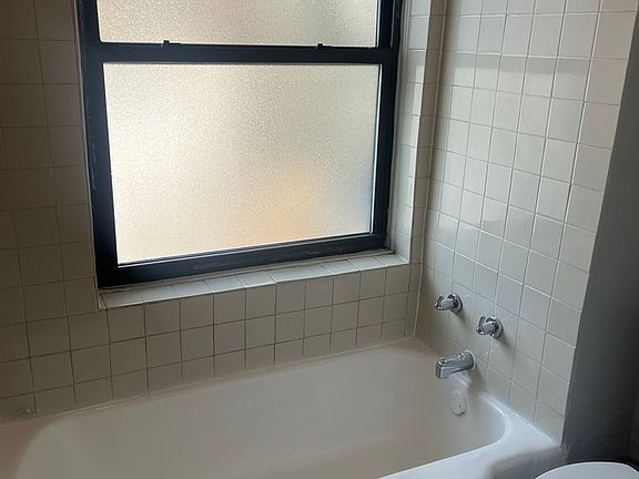 4th image of 7953-59 S Saint Lawrence Ave #7957-1