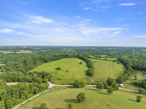 121 Garnett Rd, Cynthiana, KY 41031