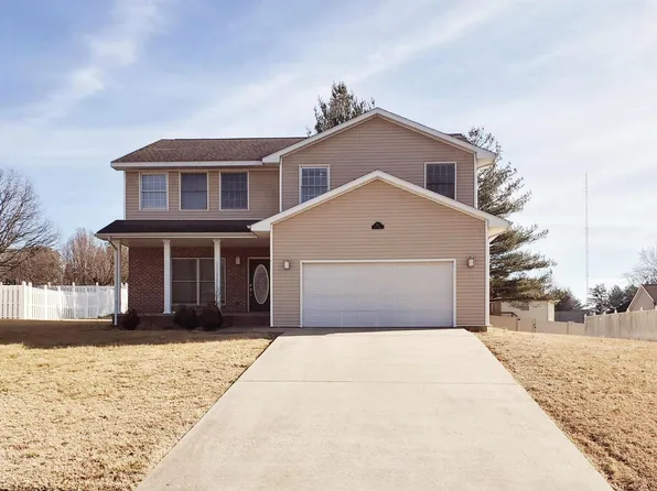 201 Greg Ln, Carbondale, IL 62901