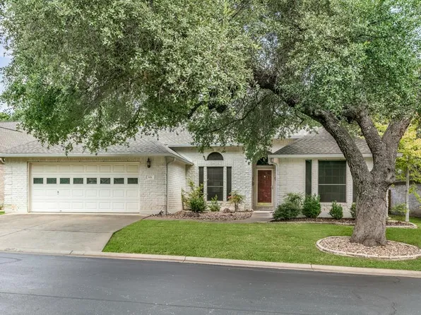 306 Heritage Hills Dr, Fredericksburg, TX 78624