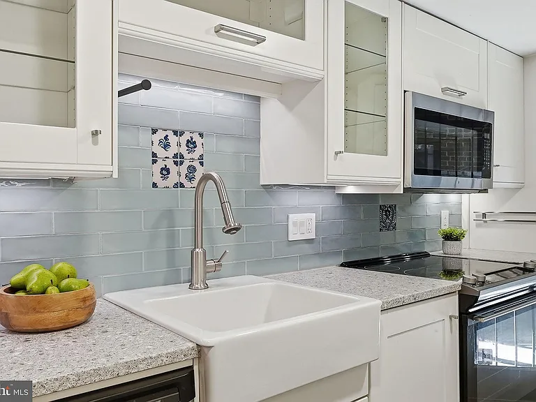 1200 E Capitol St NE #1 — Photo 13