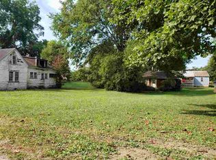 549 7th St, Newport, TN 37821