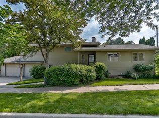 329 N 12th Ave, Wausau, WI 54401