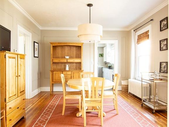 4th image of 183 Willard St #1