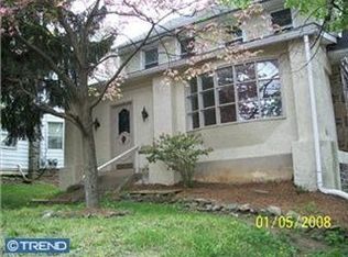 218 E Township Line Rd, Havertown, PA 19083