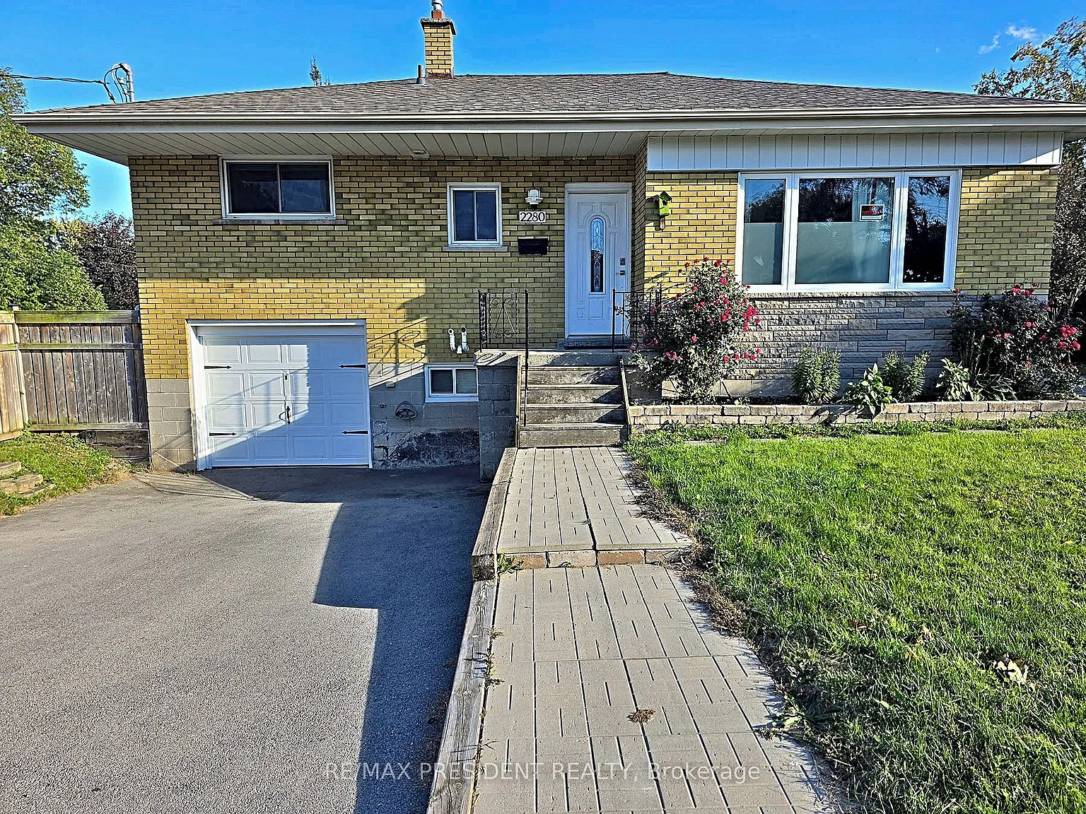 3 bed, $2,800 — Photo 1