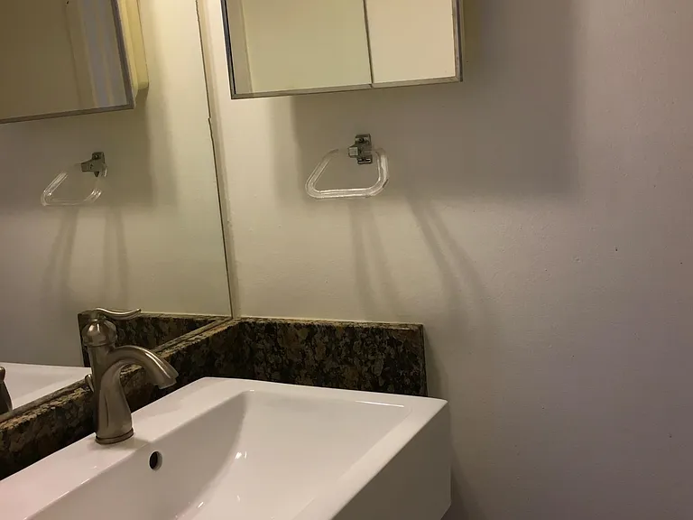 1/2 bath downstairs