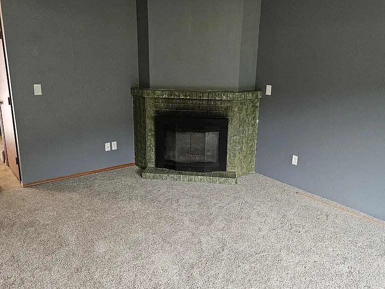 334 3rd Pl SW — Photo 7