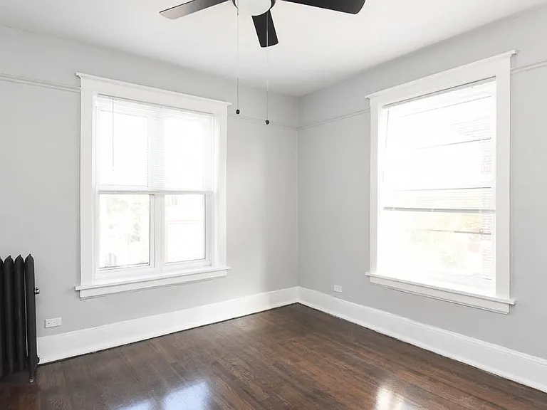 1251 W Rosemont Ave #4 — Photo 9