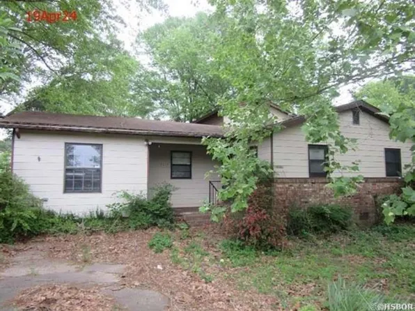 2003 Jones St, Malvern, AR 72104