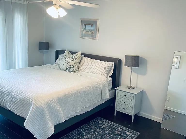 390 Pinehurst Ln #14J — Photo 16