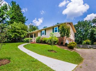 1028 Sanders Rd, Knoxville, TN 37923