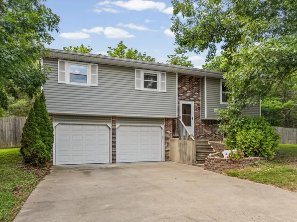 2052 N Northwest Ct, Columbia, MO 65202