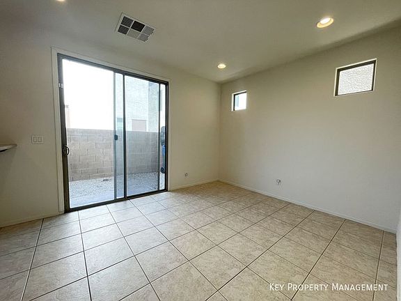 5th image of 1838 Versante Ave