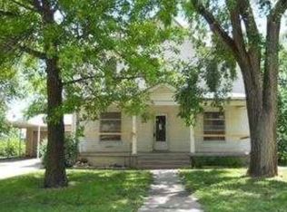 408 N Reno Ave, Burrton, KS 67020