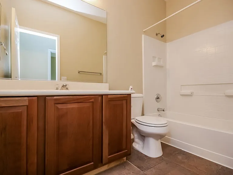 17606 W Bridger St — Photo 10