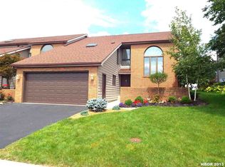 2240 Quail Lake Rd, Findlay, OH 45840