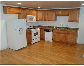 41 Park St photo 1