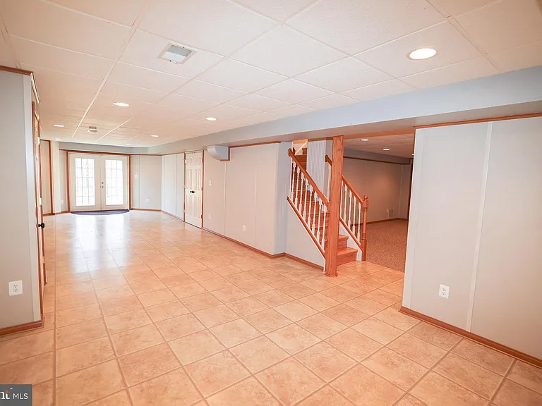 23891 Deep Hollow Ln — Photo 36
