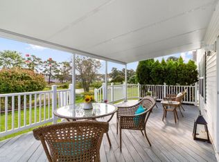17 Lambert Way, Toms River, NJ 08757