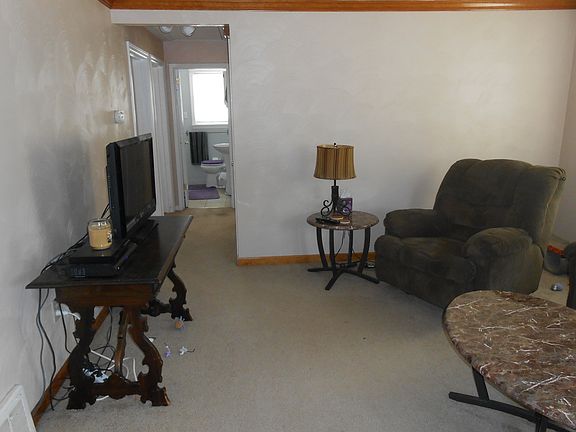 4th image of 207 Wiltshire Ave