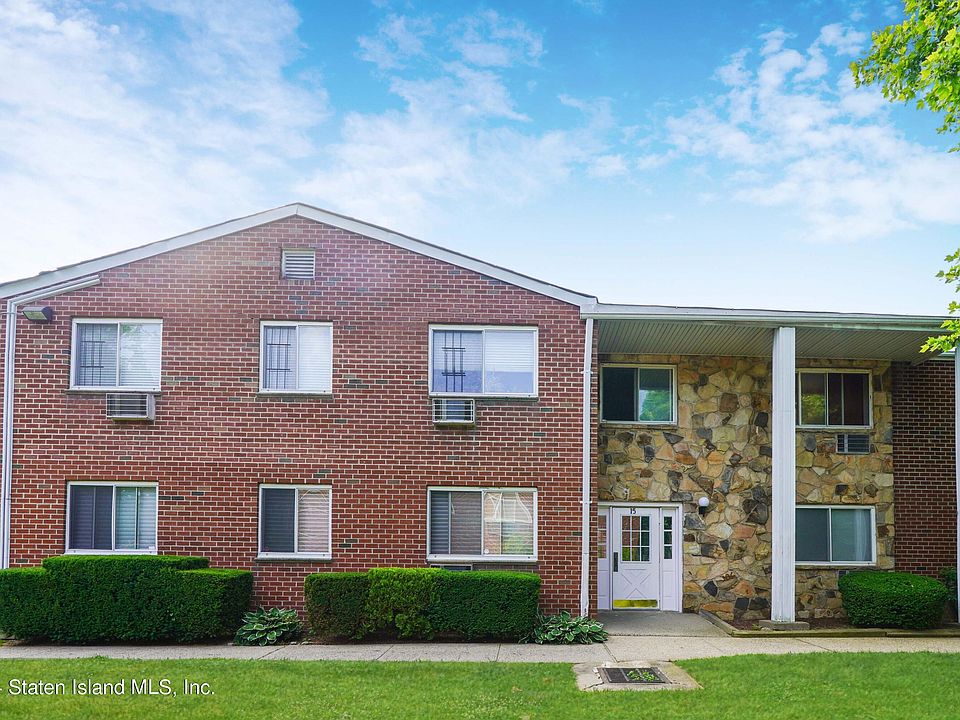 1st image of 15 Gadsen Pl APT 1D