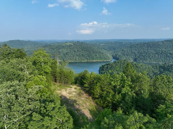 350 Bluff View Rd, New Tazewell, TN 37825