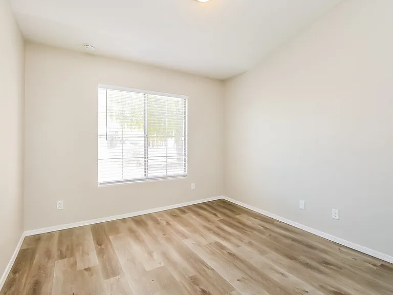 4119 E San Pedro Ave — Photo 12