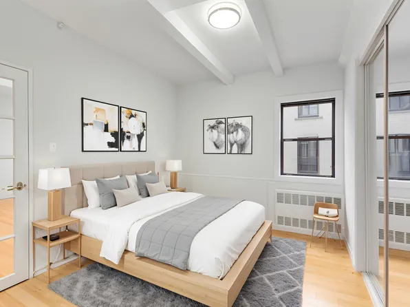 307 West 20th Street image 2 of 8