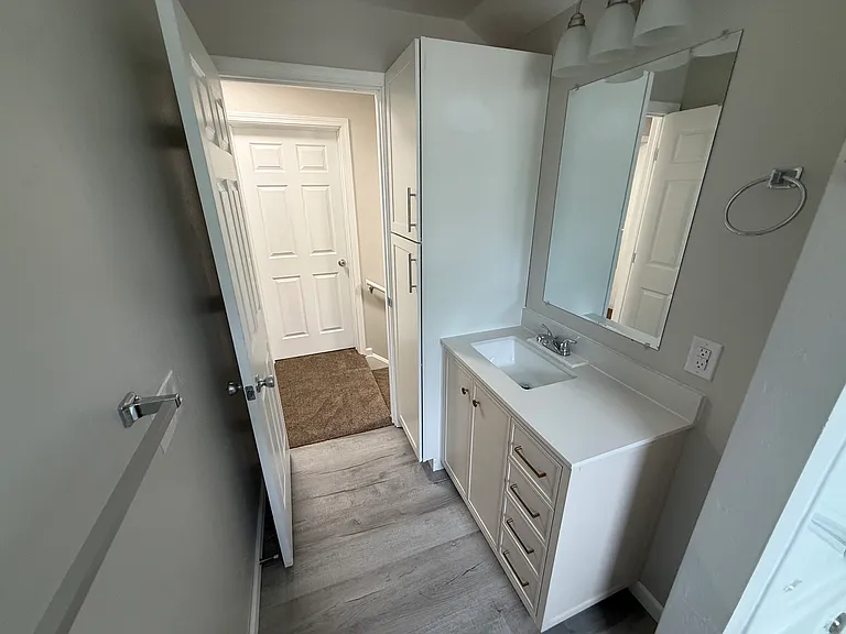 252 Front Ave SE #252 — Photo 7