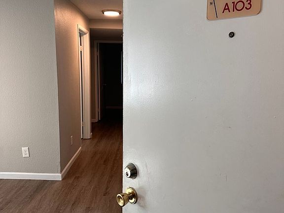 5th image of 4327 8th Ave NE #A103
