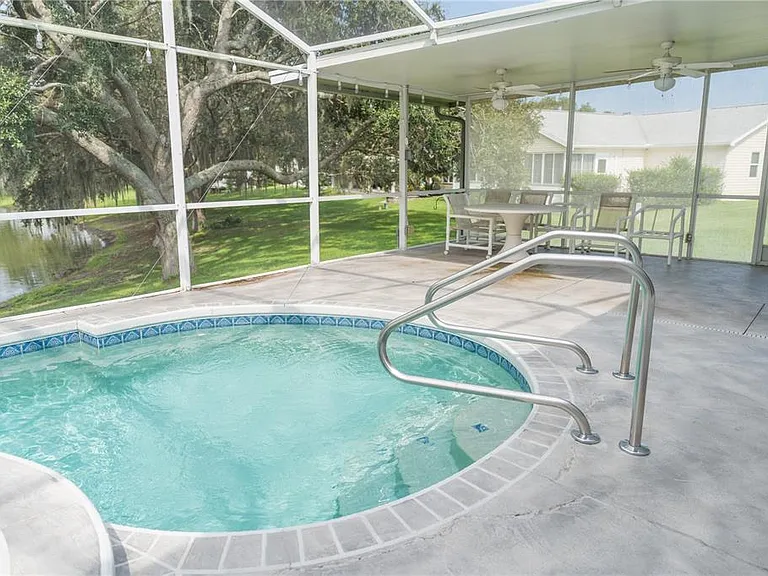 714 Bayhill Ct — Photo 15