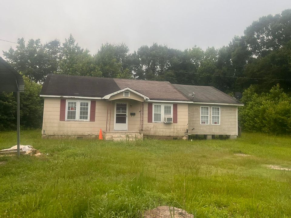 1st image of 413 Springbranch Rd