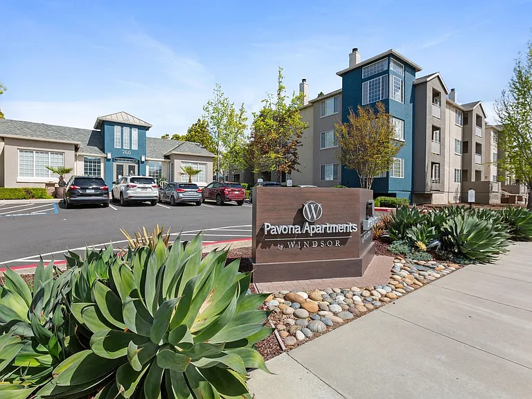 Pavona Apartments — Photo 10