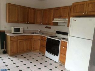 122 Dawson St, Philadelphia, PA 19127